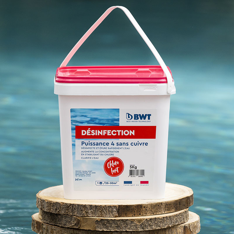 Galet de chlore lent en seau de 5 Kg - le top du produit piscine