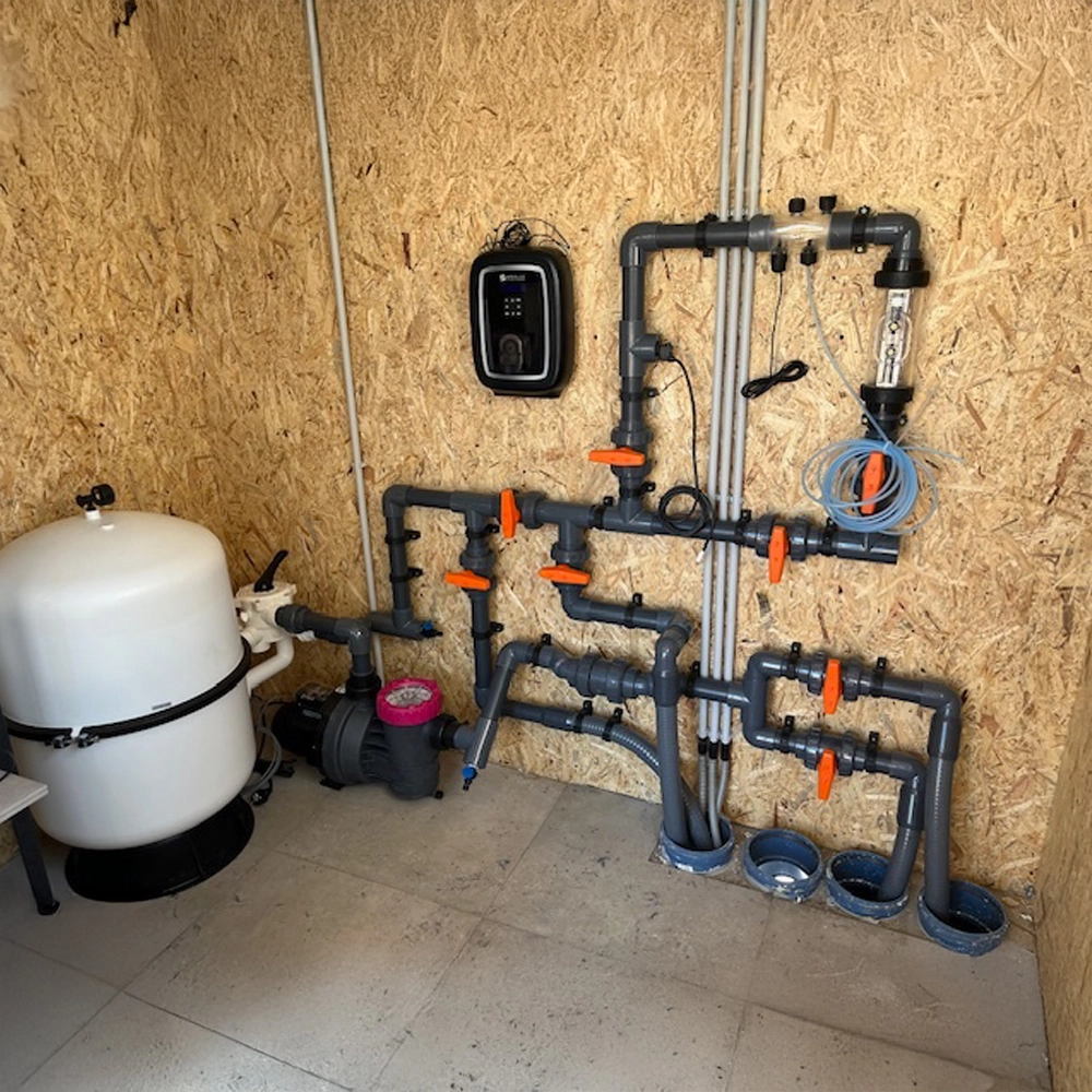 styroporpool_technik-verrohrung_platzhalter Verrohrung & Technik